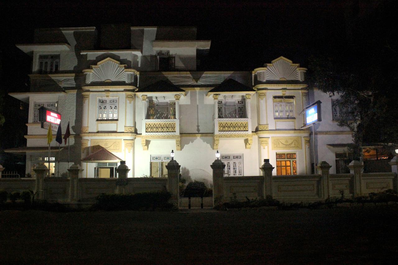 Hotel Homeland Pune Eksteriør bilde